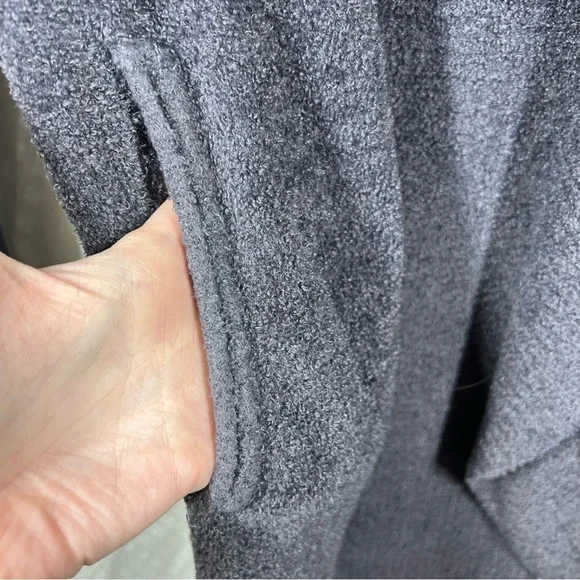 Barefoot Dreams Dark Grey‎ Circle Cozychic Lite Cardigan